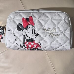Disney Minnie Mouse Quilted Bag in White and Red